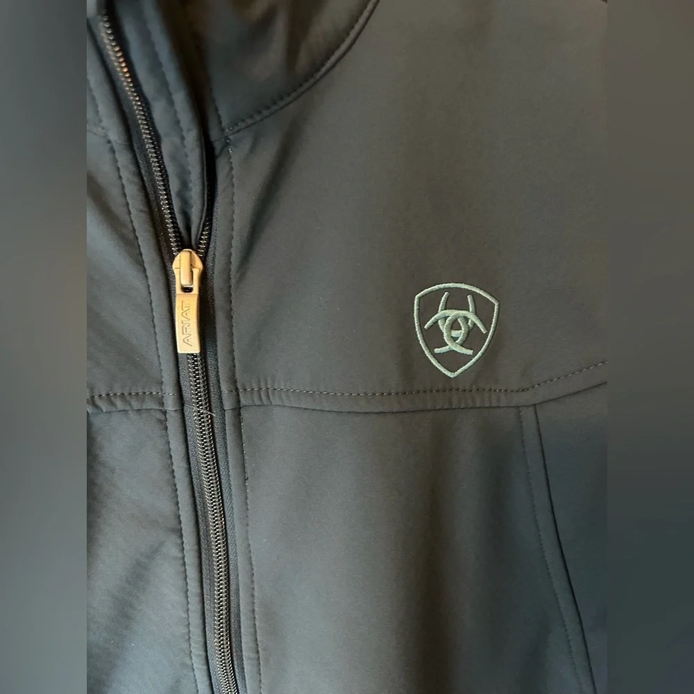 NWOT Women’s Ariat Team Softshell Jacket Deep Petroleum Blue Size M Western - Picture 6 of 15